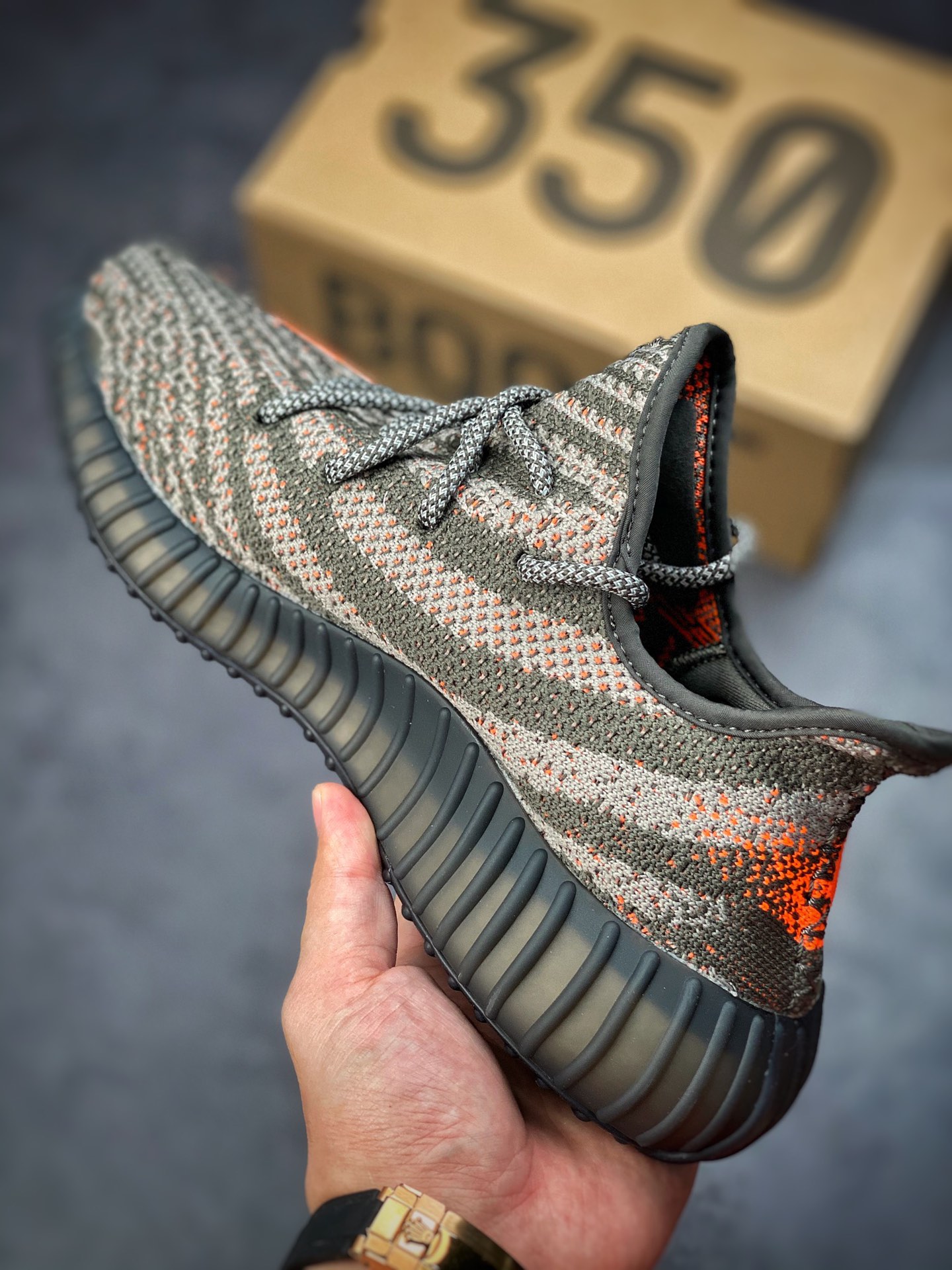 adidas Yeezy Boost 350 V2 'Carbon Beluga' HQ7045