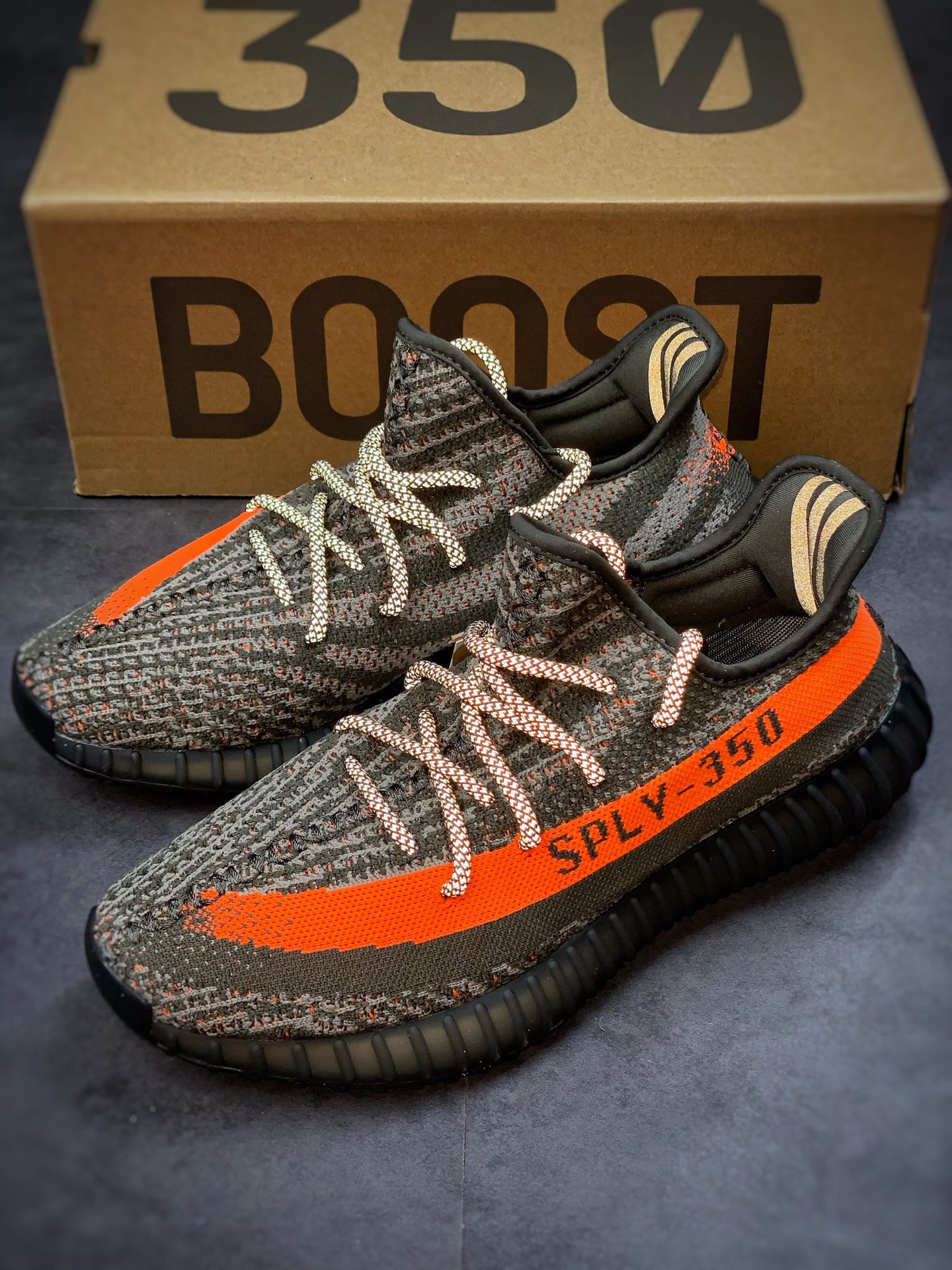 adidas Yeezy Boost 350 V2 'Carbon Beluga' HQ7045