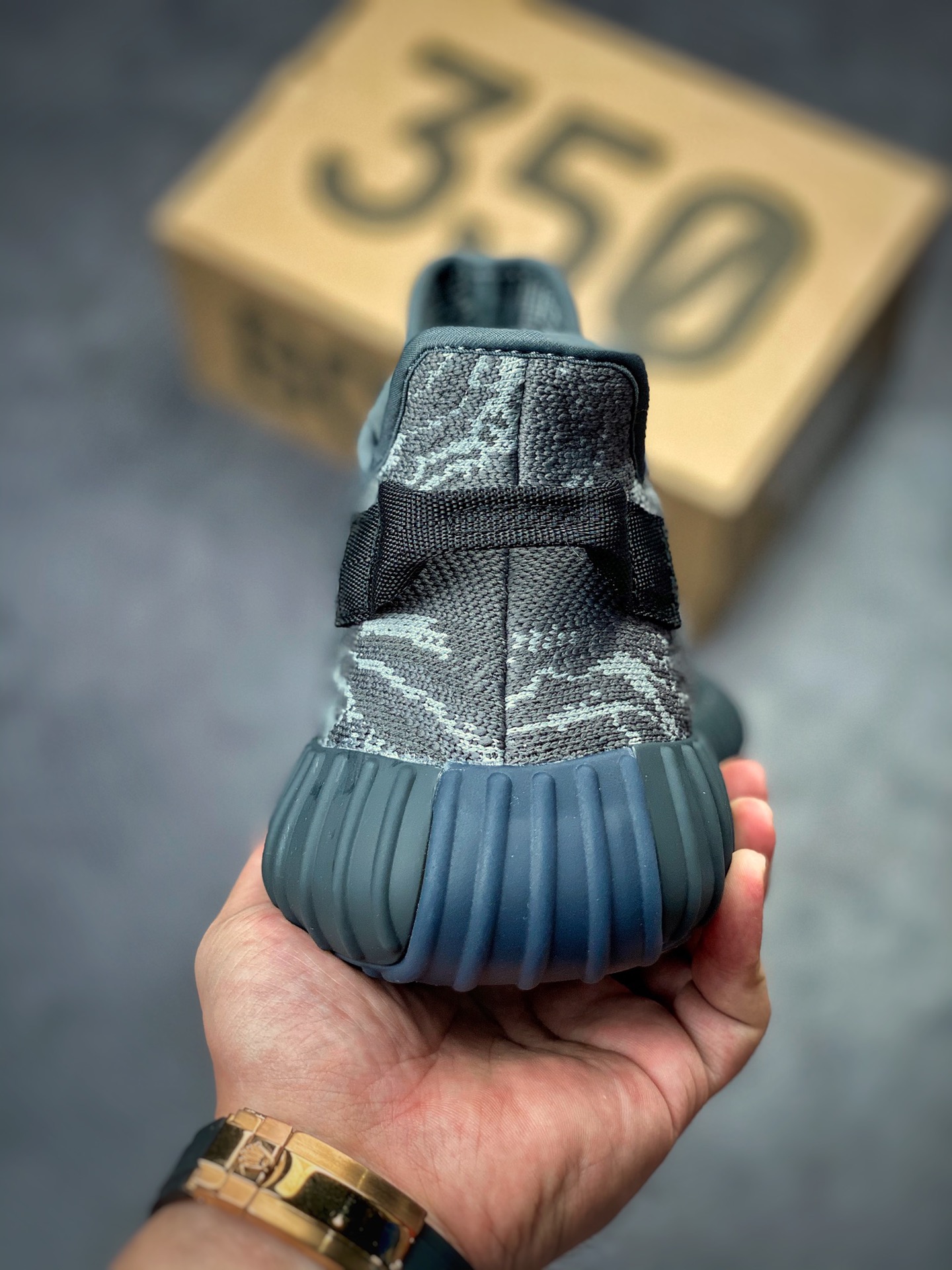 adidas Yeezy Boost 350 V2 'Dark Salt' ID4811